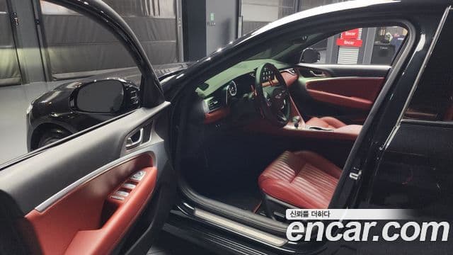 Genesis The / новый New G70, 2023 10