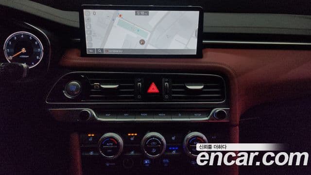 Genesis The / новый New G70, 2023 14