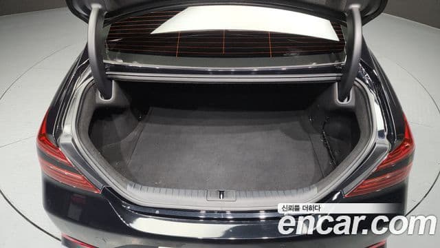 Genesis The / новый New G70, 2023 20