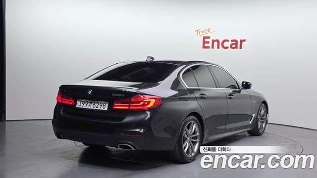 BMW 5시리즈 (G30) 520d xDrive M Sport Plus, 2020 2