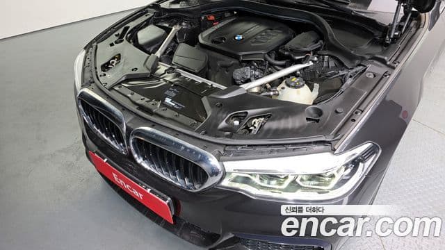 BMW 5시리즈 (G30) 520d xDrive M Sport Plus, 2020 6