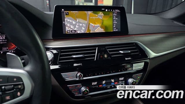 BMW 5시리즈 (G30) 520d xDrive M Sport Plus, 2020 12