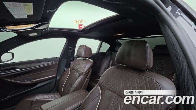 BMW 5시리즈 (G30) 520d xDrive M Sport Plus, 2020 19