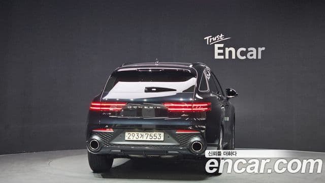 Genesis GV70, 2023 4