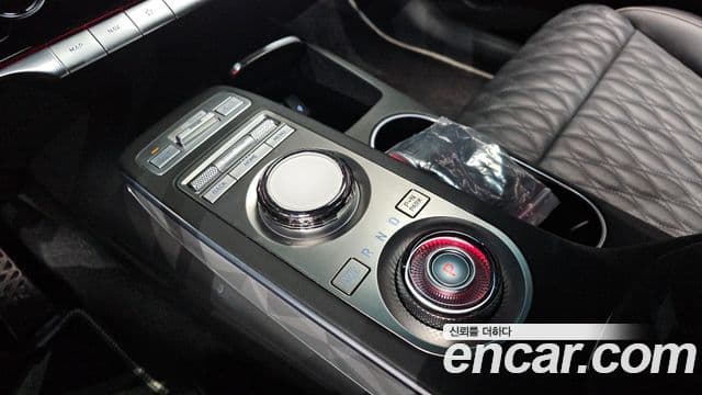 Genesis GV70, 2023 9