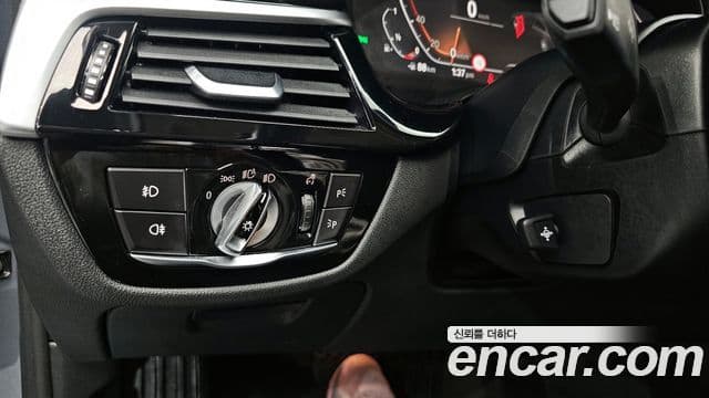 BMW 5시리즈 (G30) 530i xDrive Luxury Plus, 2020 14