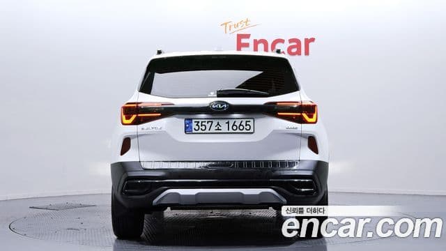 Kia Seltos Signature, 2021 4