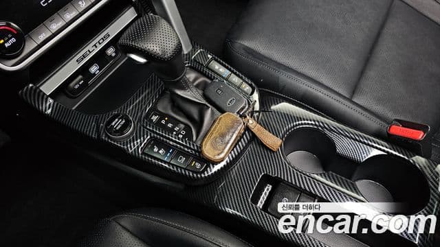 Kia Seltos Signature, 2021 9