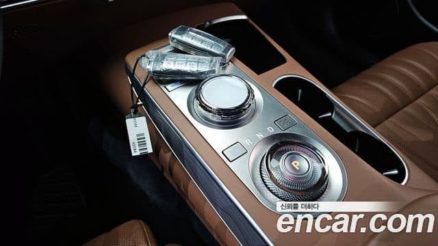 Genesis GV70, 2023 9