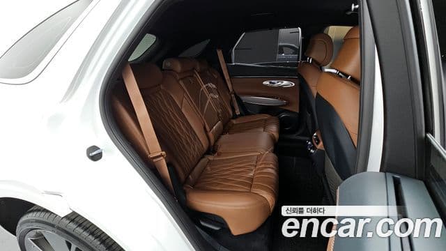 Genesis GV70, 2023 11