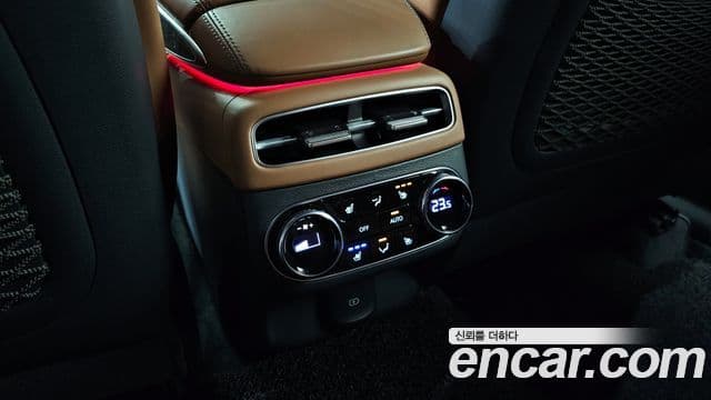 Genesis GV70, 2023 19