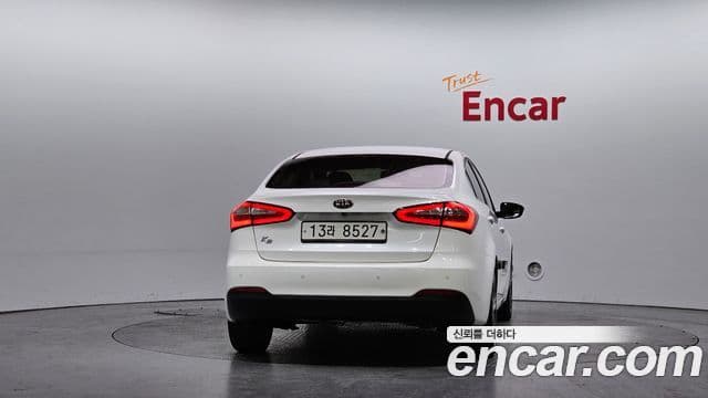 Kia K3 Trendy, 2014 4