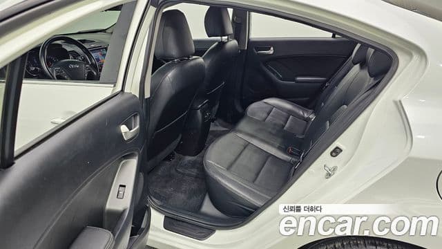 Kia K3 Trendy, 2014 12