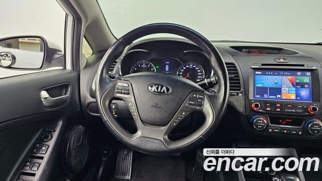 Kia K3 Trendy, 2014 13