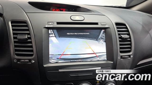 Kia K3 Deluxe, 2014 16