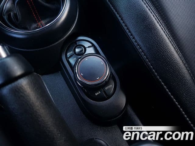 Mini Cooper S 3세대, 2019 14