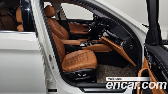 BMW 5시리즈 (G30) 520d Luxury Special Edition, 2018 11