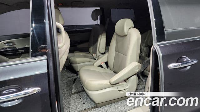 Kia The / новый New Carnival Prestige, 2019 12