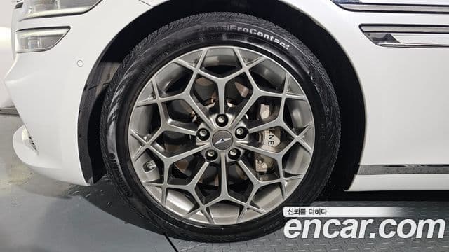 Genesis G80 (RG3) бензин 2.5 турбо AWD, 2022 все фото