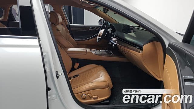 Genesis G80 (RG3) бензин 2.5 турбо AWD, 2022 11