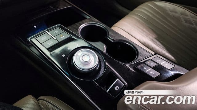Kia K8 Signature, 2022 9