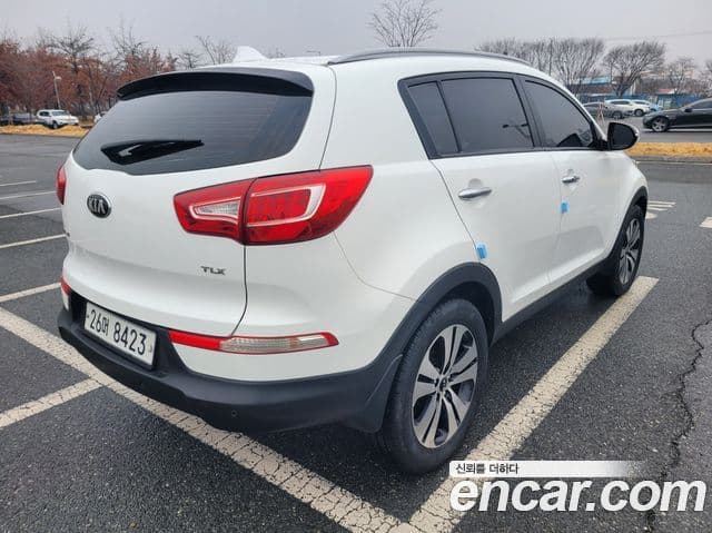 Kia Sportage R топовая версия, 2013 8