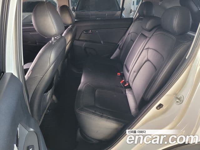 Kia Sportage R топовая версия, 2013 13