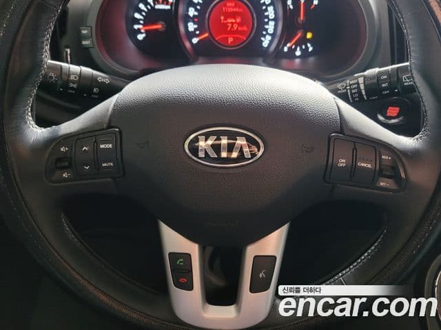 Kia Sportage R топовая версия, 2013 15