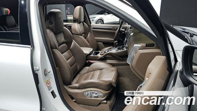 Porsche New Cayenne 958, 2014 10
