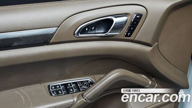 Porsche New Cayenne 958, 2014 19