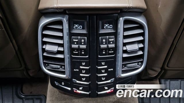 Porsche New Cayenne 958, 2014 20