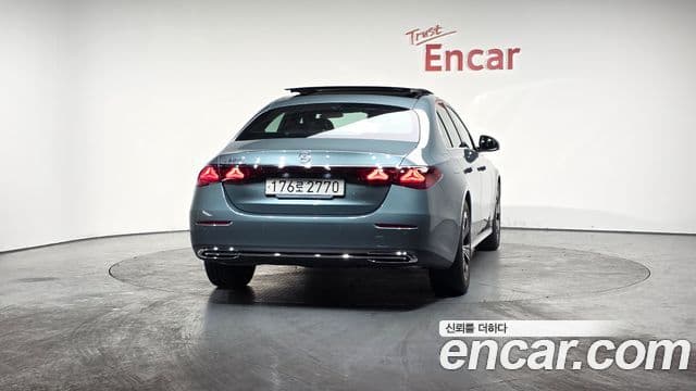 Mercedes-Benz E-класс W214 Avantgarde, 2025 4