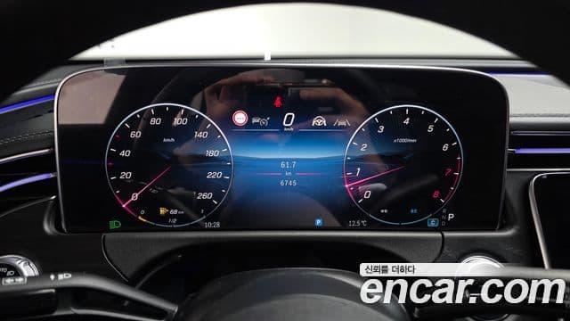 Mercedes-Benz E-класс W214 Avantgarde, 2025 8