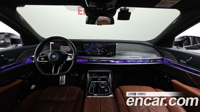 BMW i7 (G70) eDrive 50 M Sport, 2024 7