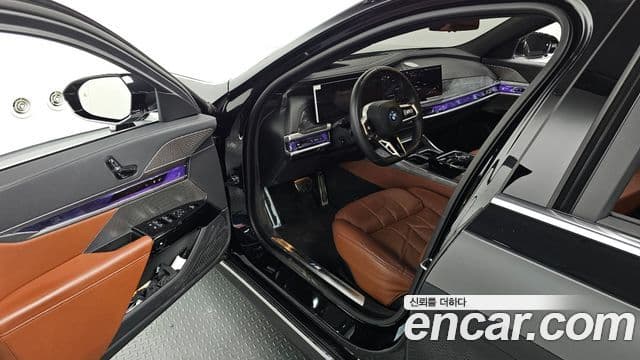 BMW i7 (G70) eDrive 50 M Sport, 2024 11