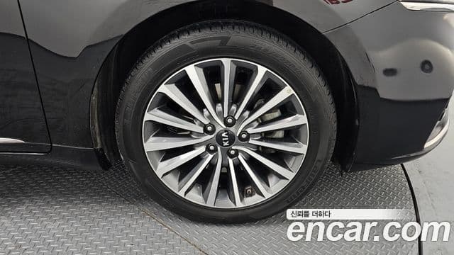 Kia All New K7 3.0 LPI Prestige (арендный автомобиль), 2016 все фото