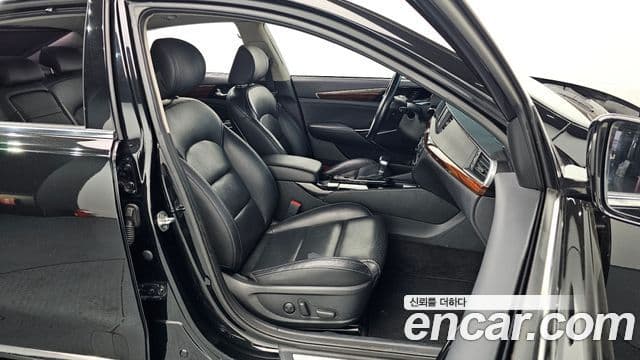 Kia All New K7 3.0 LPI Prestige (арендный автомобиль), 2016 10