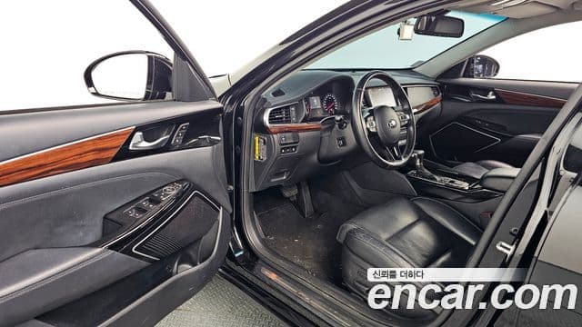 Kia All New K7 3.0 LPI Prestige (арендный автомобиль), 2016 12