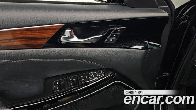 Kia All New K7 3.0 LPI Prestige (арендный автомобиль), 2016 16