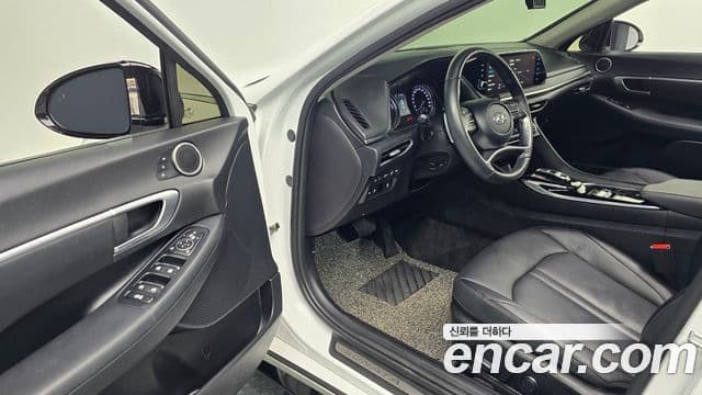 Hyundai Sonata гибрид (DN8) Family, 2021 11