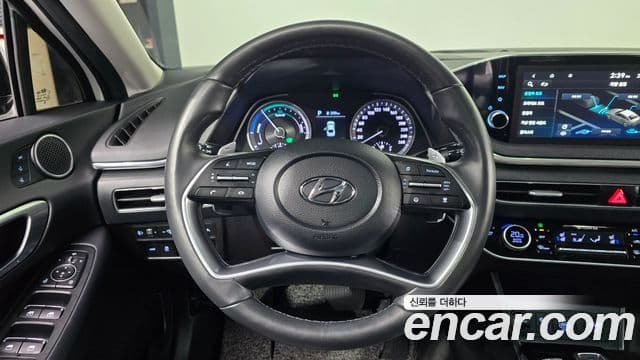 Hyundai Sonata гибрид (DN8) Family, 2021 13