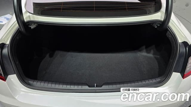 Hyundai Sonata гибрид (DN8) Family, 2021 20