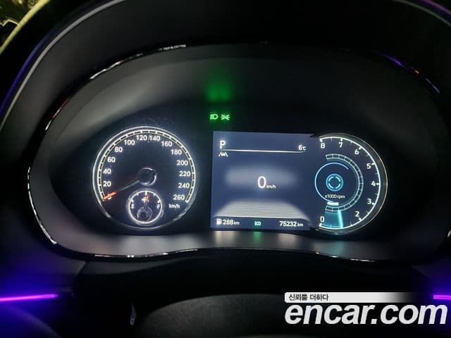 Genesis GV70, 2021 1