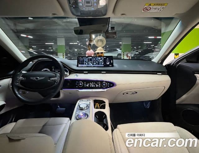 Genesis GV70, 2021 6