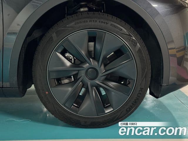 Tesla модель Y, 2025 все фото