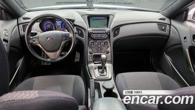 Hyundai The / новый New Genesis купе 3.8 экспортная версия, 2015 7