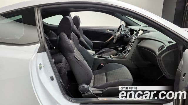 Hyundai The / новый New Genesis купе 3.8 экспортная версия, 2015 10