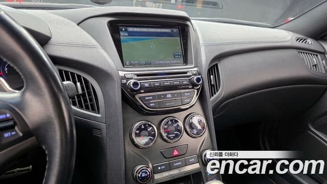 Hyundai The / новый New Genesis купе 3.8 экспортная версия, 2015 14