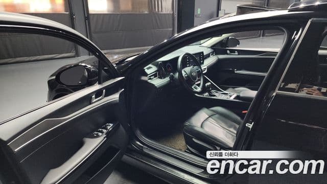 Kia K5 3세대 Standard, 2021 10