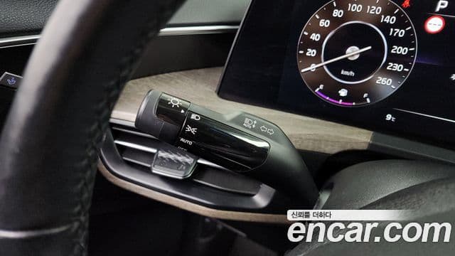 Kia K8 Prestige(арендный автомобиль), 2022 18